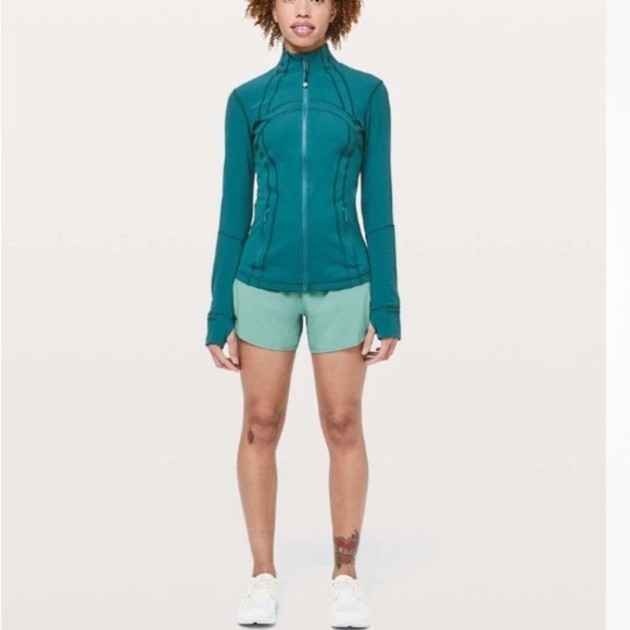 Lululemon | Women’s Tracker Short In Aqua Mint pull on Runner Short Size 4 - Picture 2 of 13